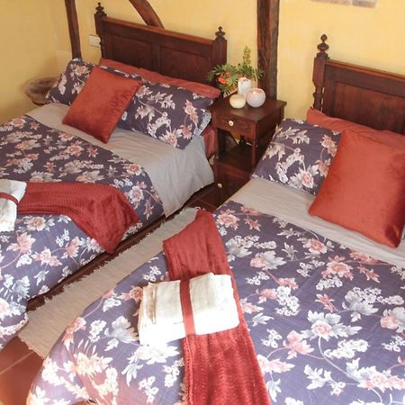 Casa De Piedra Villa Valderrueda Luaran gambar