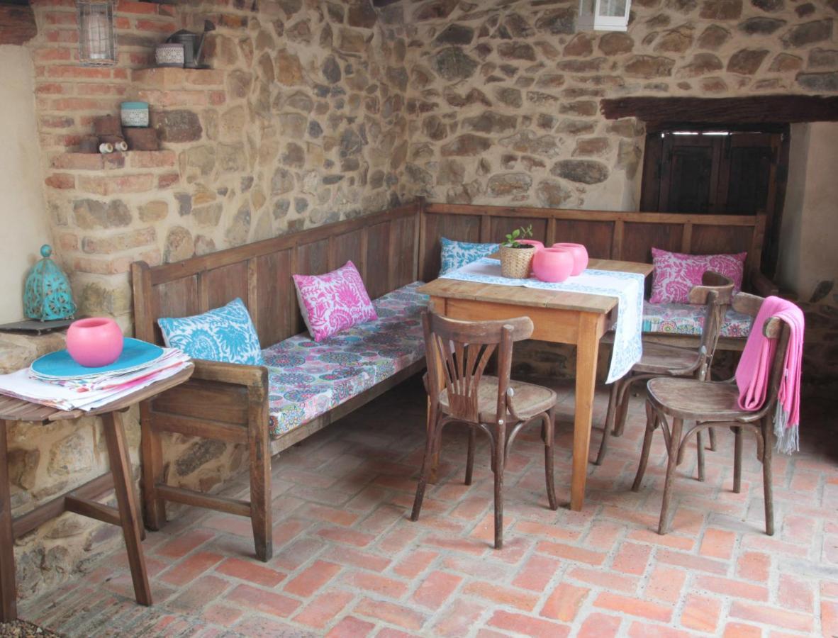 Casa De Piedra Villa Valderrueda Luaran gambar