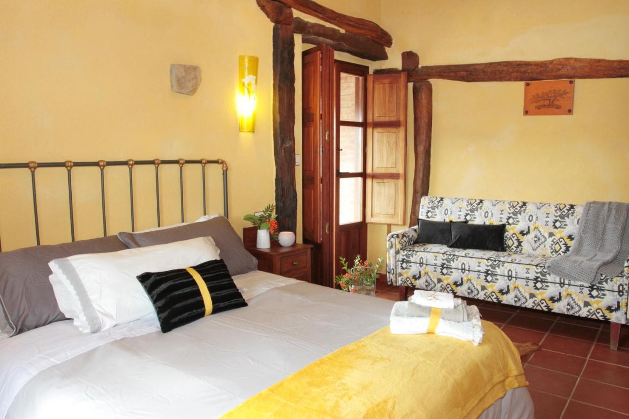 Casa De Piedra Villa Valderrueda Luaran gambar